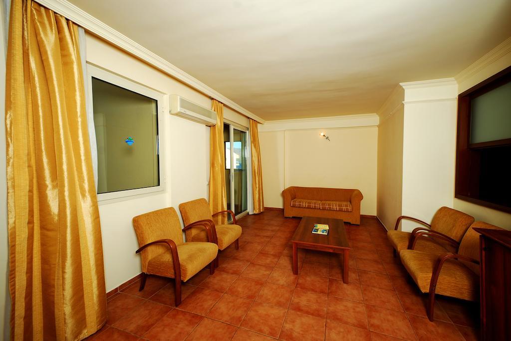 Luna Beach Deluxe Hotel Мармарис Номер фото