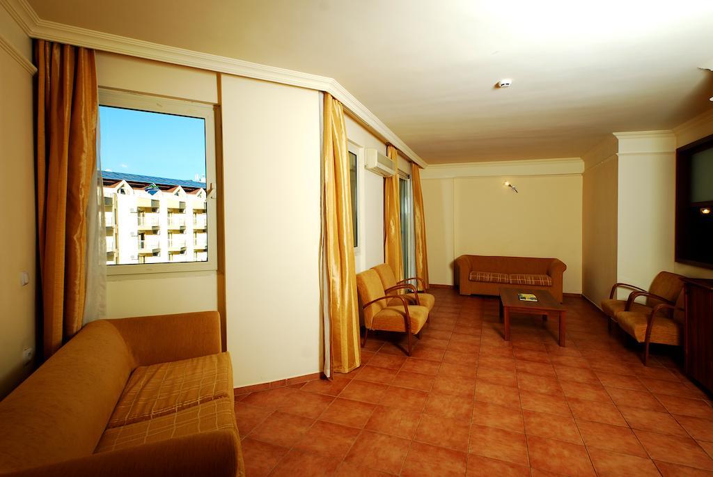 Luna Beach Deluxe Hotel Мармарис Номер фото